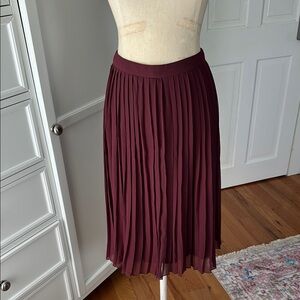 Abercrombie Burgundy Pleated Skirt